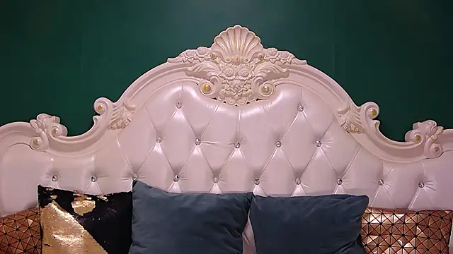 ArielBurn online show from 18, 10, 2025