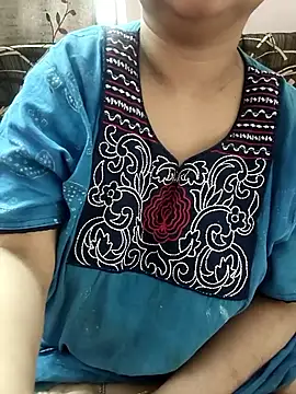 cuteyqueen online show from 11, 3, 2026