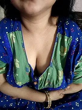 cuteyqueen online show from 9, 3, 2026