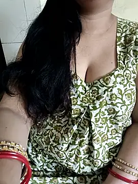 cuteyqueen online show from 17, 3, 2026