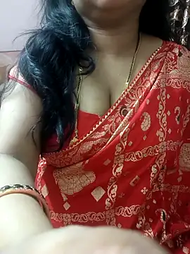 Snapshot of cuteyqueen chatting on 1, 10, 2025 cuteyqueen online show from 1, 10, 2025