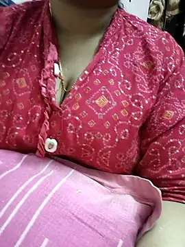 Snapshot of cuteyqueen chatting on 26, 2, 2025 cuteyqueen online show from 26, 2, 2025