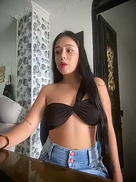 AbbyMillerrr online show from 14, 3, 2025