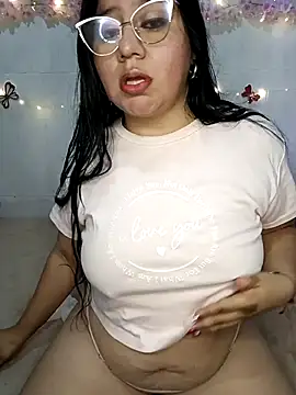 Snapshot of keterinjones--11 chatting on 1, 2, 2026 keterinjones--11 online show from 1, 2, 2026