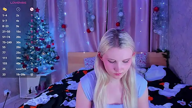 Snapshot of SweeteRose_Royce chatting on 6, 2, 2025 SweeteRose Royce online show from 6, 2, 2025