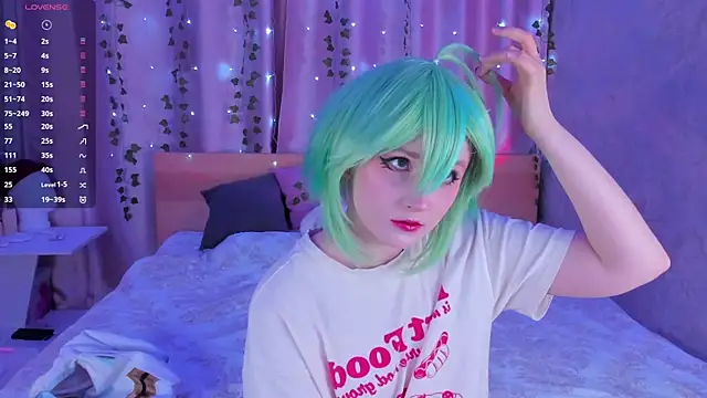 Snapshot of SweeteRose_Royce chatting on 3, 12, 2024 SweeteRose Royce online show from 3, 12, 2024