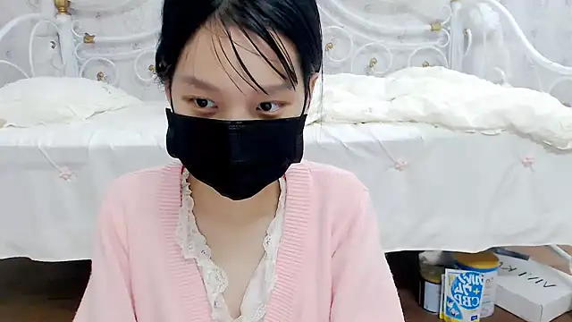 Gyuu-Nyuu online show from 1, 1, 2025