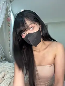 Gyuu-Nyuu online show from 4, 12, 2025