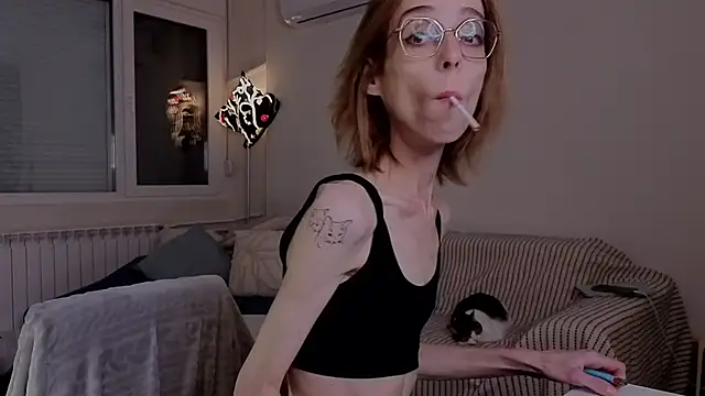 amber quell here online show from 24, 11, 2025