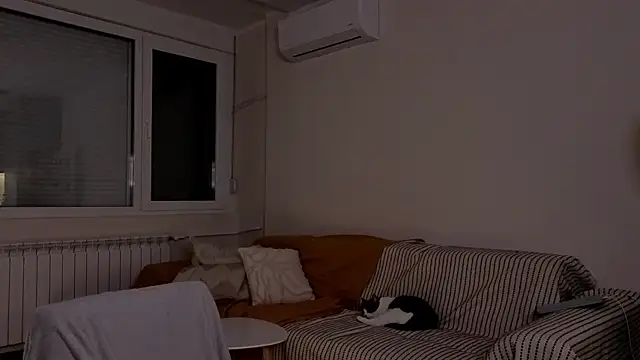 amber quell here online show from 15, 11, 2025