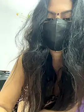 Snapshot of Angel_Zaara chatting on 10, 11, 2025 Angel Zaara online show from 10, 11, 2025