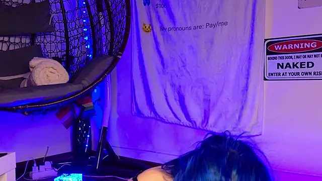 AriaVoss online show from 10, 4, 2026