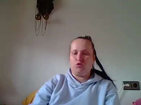  squirty cum lady  online show from 12, 9, 2025