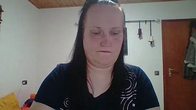  squirty cum lady  online show from 20, 9, 2025