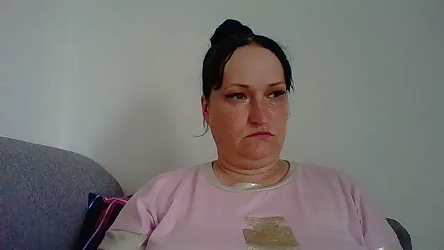  squirty cum lady  online show from 16, 7, 2026