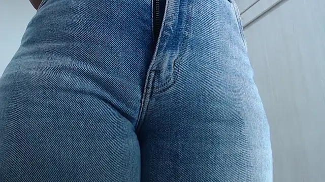 Amelia Debora Antonella online show from 29, 10, 2025