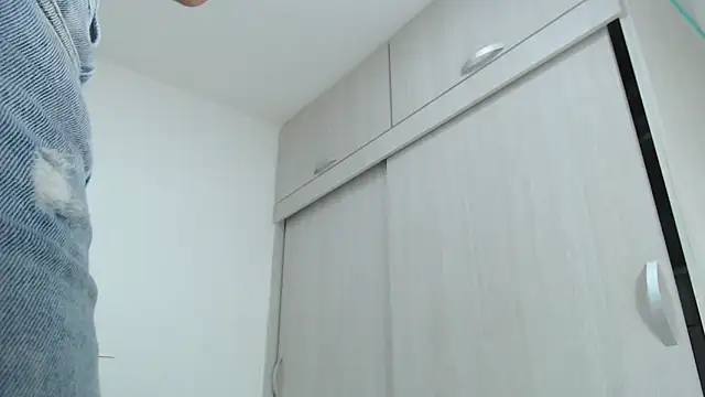 Amelia Debora Antonella online show from 8, 11, 2025