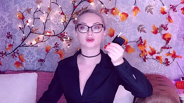 EllianaReese online show from 1, 12, 2025