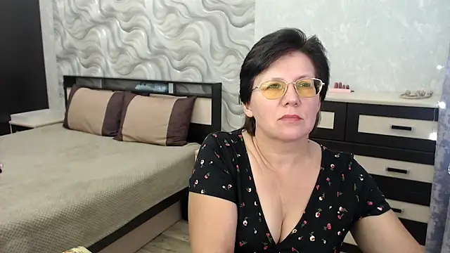 VitaCharm online show from 3, 3, 2025