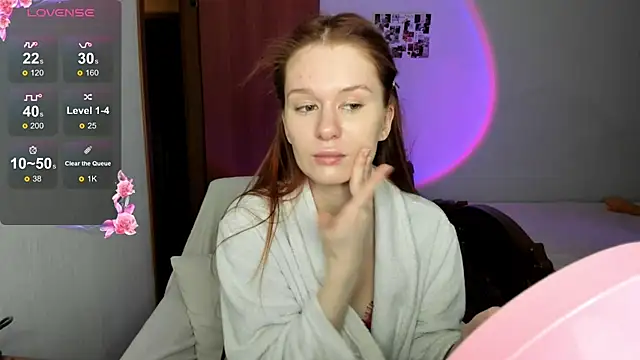 EmilySoul online show from 9, 11, 2025