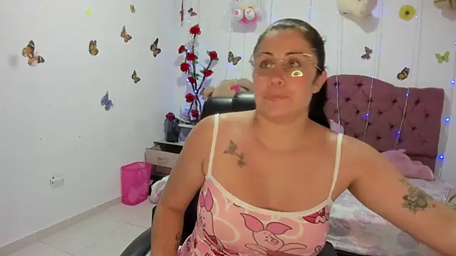 Dana Jeins online show from 9, 5, 2026