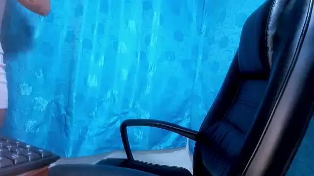 Dana Jeins online show from 24, 10, 2025