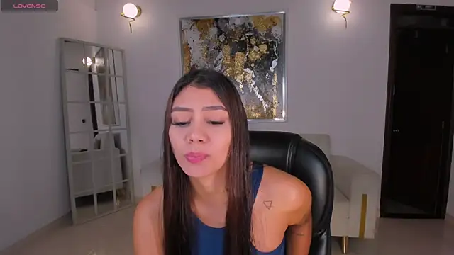 Snapshot of AllyJensen chatting on 18, 3, 2025 AllyJensen online show from 18, 3, 2025