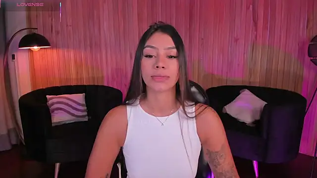 Snapshot of AllyJensen chatting on 17, 11, 2025 AllyJensen online show from 17, 11, 2025