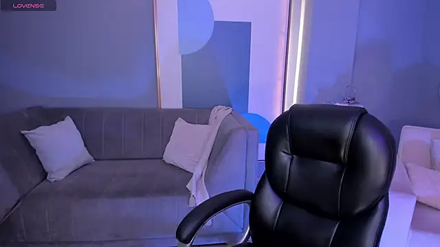 Snapshot of AllyJensen chatting on 13, 3, 2025 AllyJensen online show from 13, 3, 2025