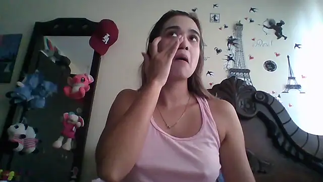 trianabell online show from 4, 11, 2025