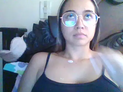 trianabell online show from 18, 3, 2025