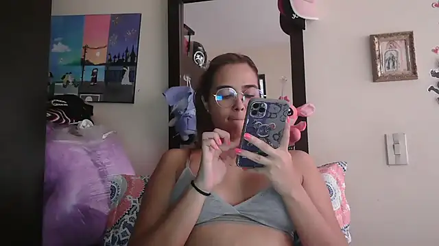 trianabell online show from 14, 4, 2026