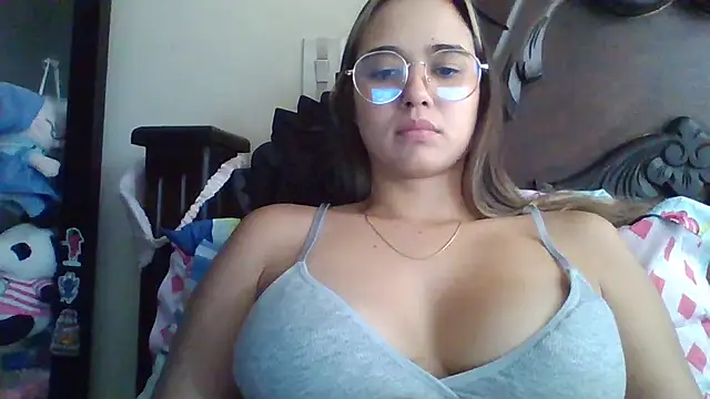 trianabell online show from 17, 10, 2025