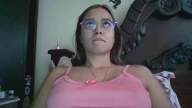 trianabell online show from 25, 10, 2025