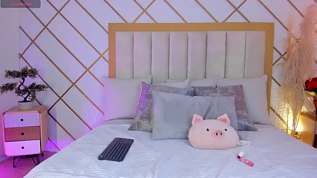 TamyHoney online show from 14, 9, 2025