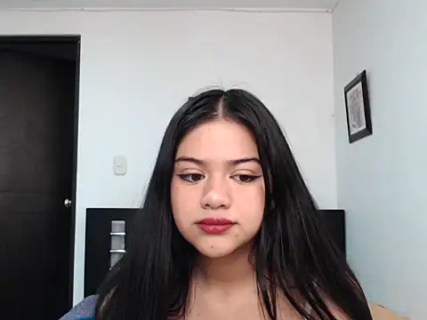 Snapshot of angelbeat_ chatting on 8, 1, 2025 angelbeat online show from 8, 1, 2025
