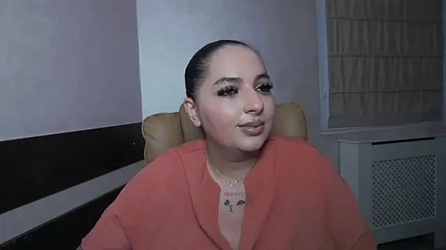 Snapshot of BustyAllyy chatting on 24, 6, 2026 BustyAllyy online show from 24, 6, 2026