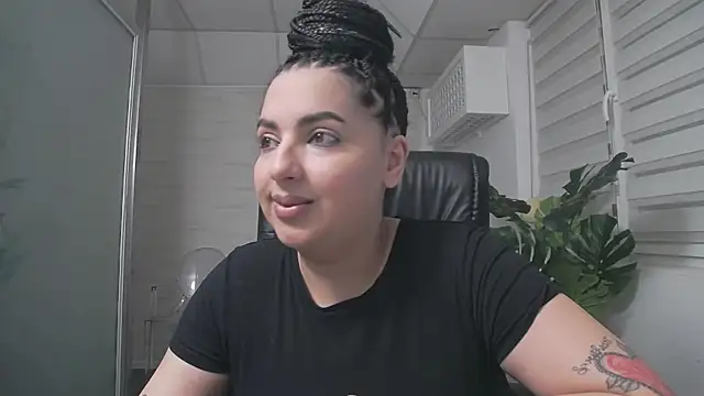 BustyAllyy online show from 4, 10, 2025