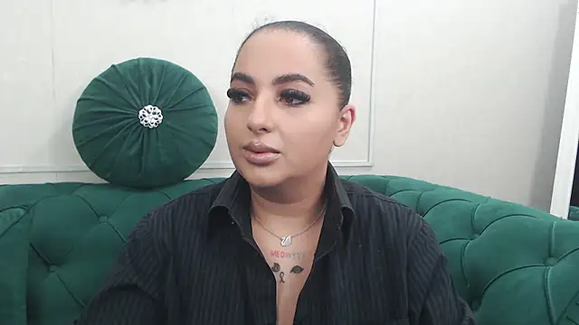BustyAllyy online show from 23, 4, 2026