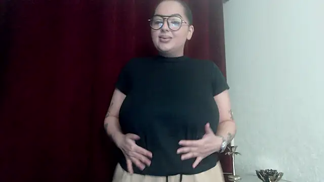 BustyAllyy online show from 17, 2, 2026