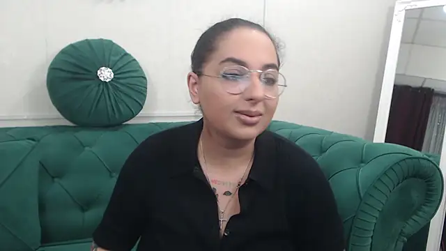 BustyAllyy online show from 4, 4, 2026