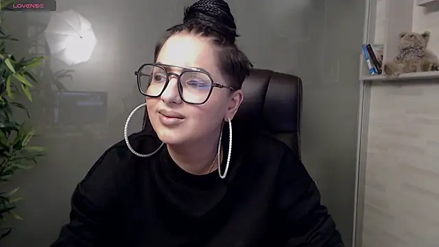 BustyAllyy online show from 20, 3, 2025