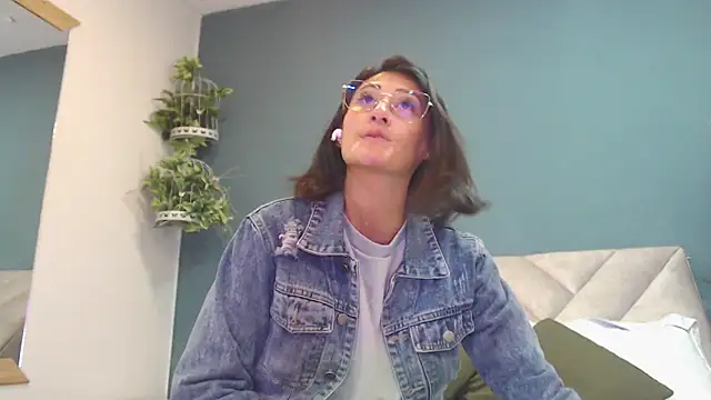 SharisWillian online show from 15, 11, 2025