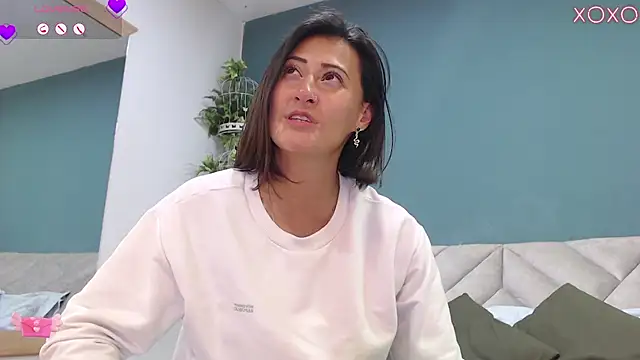 SharisWillian online show from 8, 10, 2025