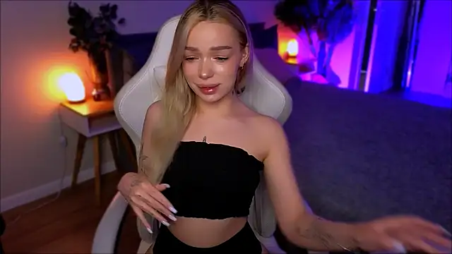 Lily Yin online show from 13, 4, 2026