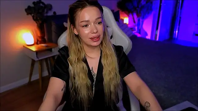 Lily Yin online show from 12, 3, 2026