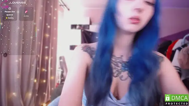 JustMeowGirl online show from 11, 1, 2026