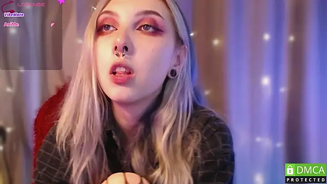 JustMeowGirl online show from 25, 2, 2025