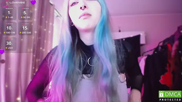 JustMeowGirl online show from 18, 4, 2026