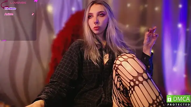 JustMeowGirl online show from 25, 2, 2025